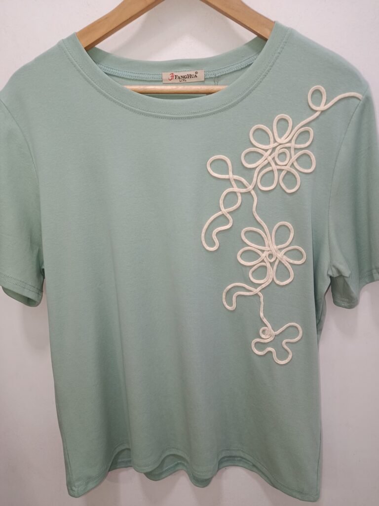 Camiseta Nina